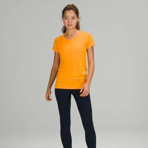 Lululemon Swiftly Tech Short Sleeve Orange Size 10